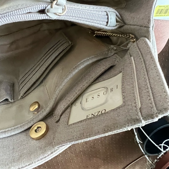 Enzo Natural color multiple pockets & three zipped pockets 4 pockets for pens. - Picture 10 of 17